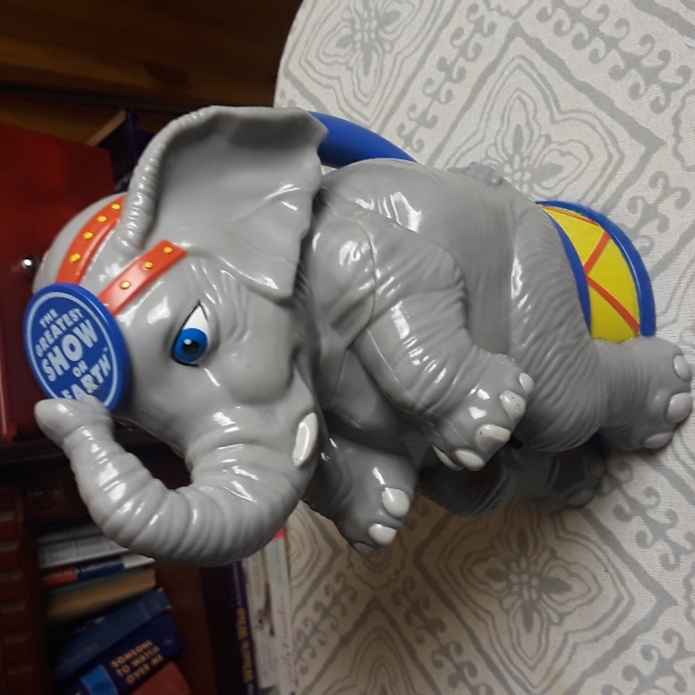 Ringling bros 2014 elephant mug/ BUNDLE ONLY